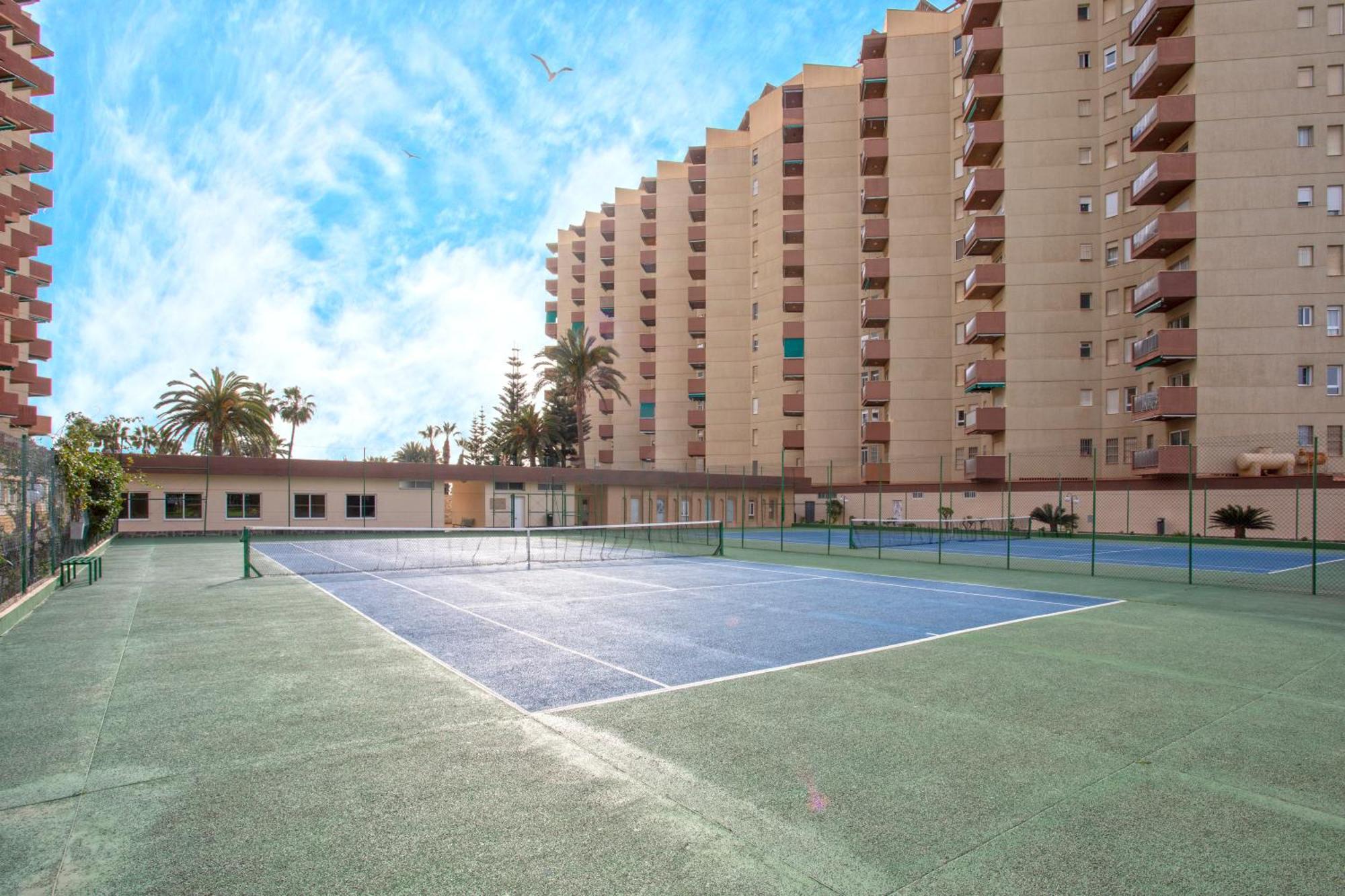 1003 - Seafront Apartment On El Paseo - Air Conditionning - Wi-Fi - Smart Tv Almunecar Exterior foto