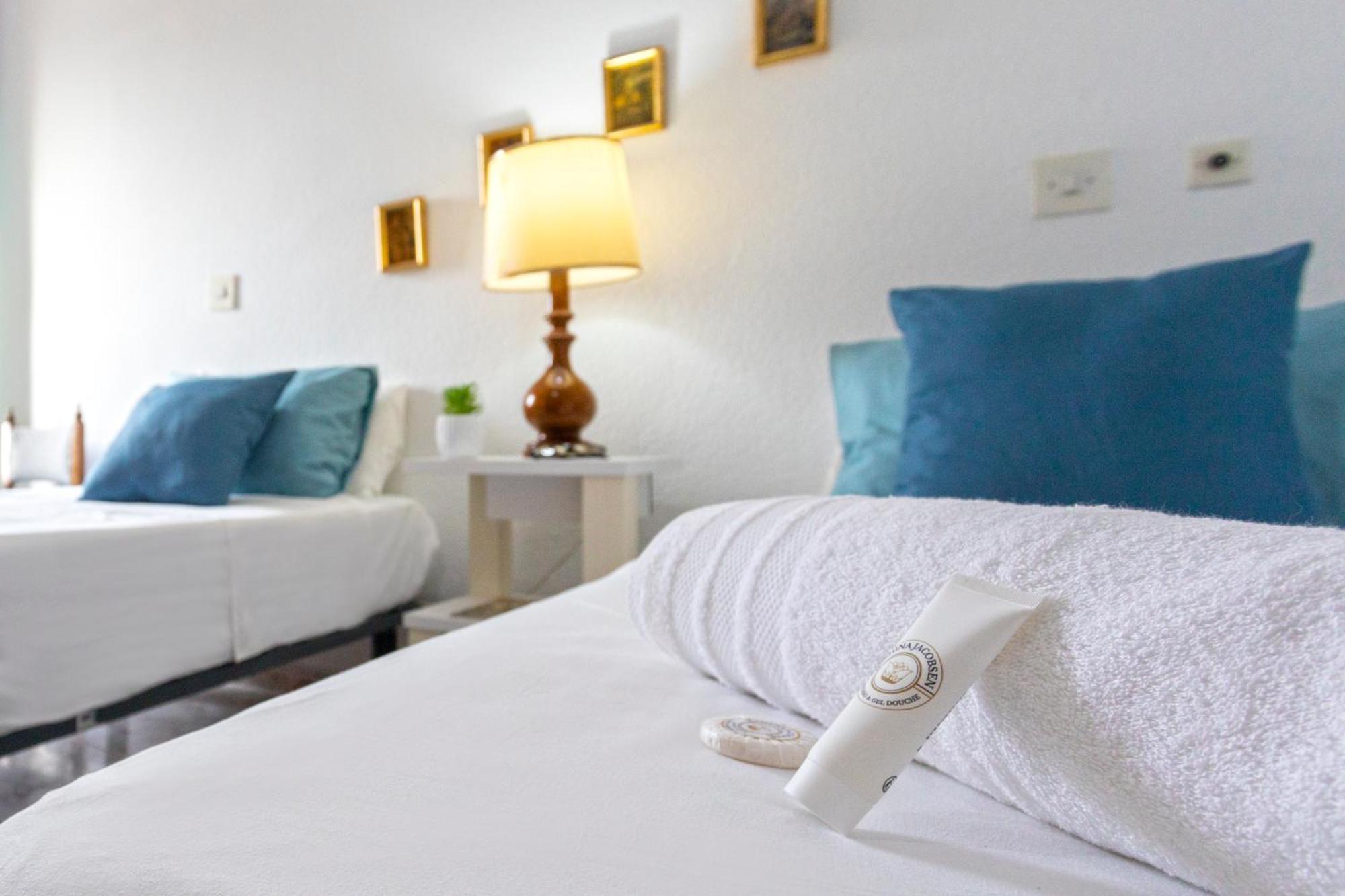 1003 - Seafront Apartment On El Paseo - Air Conditionning - Wi-Fi - Smart Tv Almunecar Exterior foto