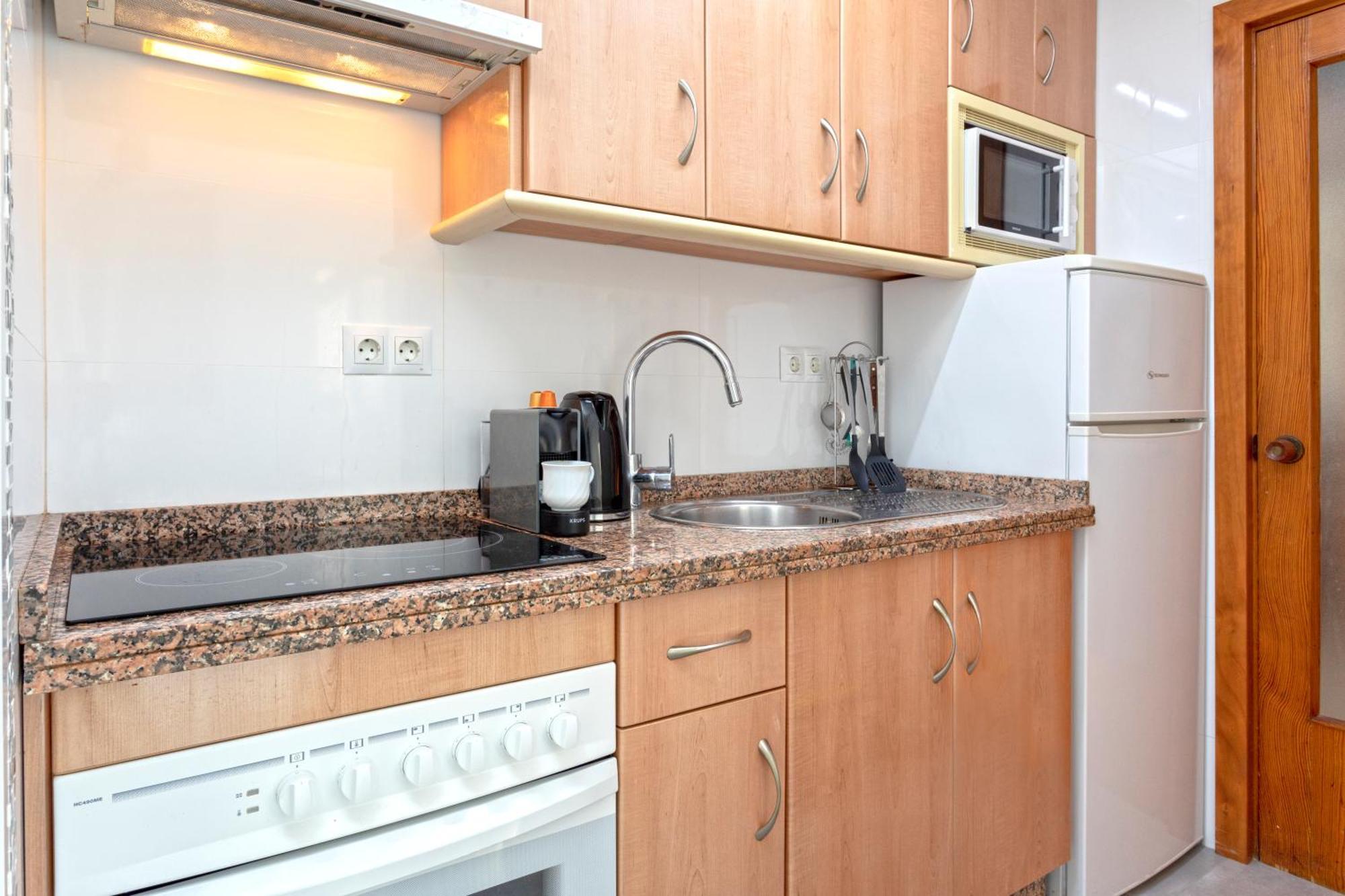 1003 - Seafront Apartment On El Paseo - Air Conditionning - Wi-Fi - Smart Tv Almunecar Exterior foto